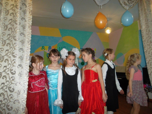 День самоуправления в школе + праздничный концерт в честь Дня Учителя - 2012 г_35
